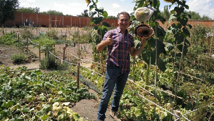 Aquí la Tierra - ¿Una ducha de pipas?