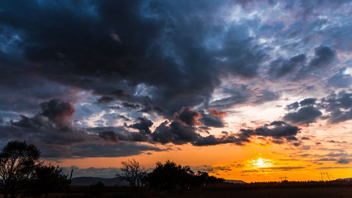 El tiempo - Posibilidad de tormentas fuertes en el sur de Cataluña