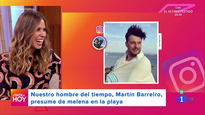 Martín Barreiro presume de melena en la playa