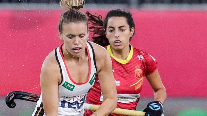 Hockey hierba y sala - Europeo de hockey | España 1-2 Alemania (gol de Hannah Gablac)