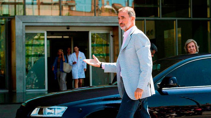 Telediario 1 - Concluye la operación de corazón al rey Juan Carlos en el hospital Quirón Salud-Madrid