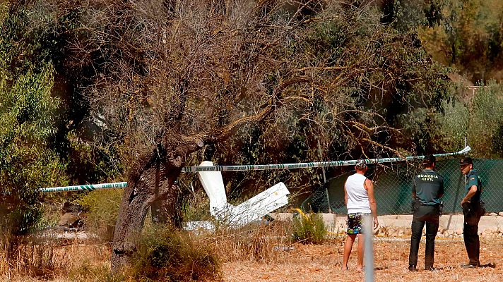 Telediario 1 - Siete muertos en Mallorca tras el choque en el aire de un helicóptero y una avioneta
