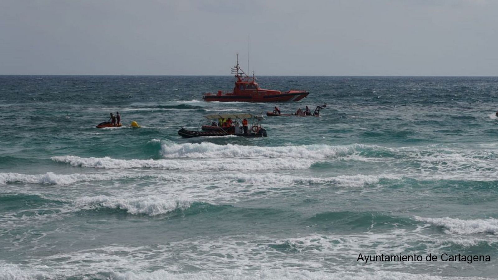 Un avión del Ejército del Aire cae al mar Mediterráneo frente a La Manga