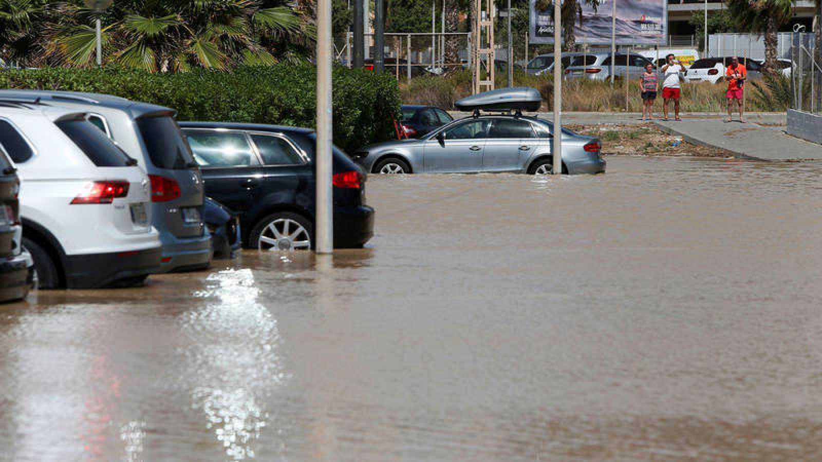 Un total de 14 provincias españolas, en alerta por precipitaciones intensas o tormentas