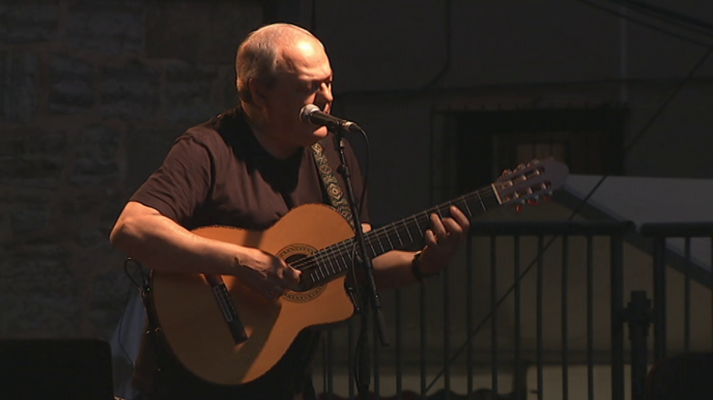 Festivales de verano de La 2 - 54º Heineken Jazzaldia: S. Pérez Cruz - Toquinho - J. Colina