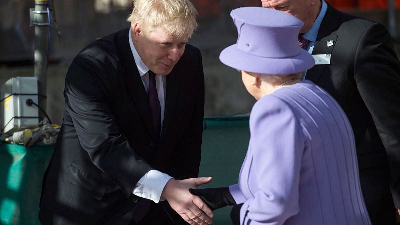 La reina Isabel II ha aprobado formalmente la petición del primer ministro británico, Boris Johnson, para suspender el parlamento