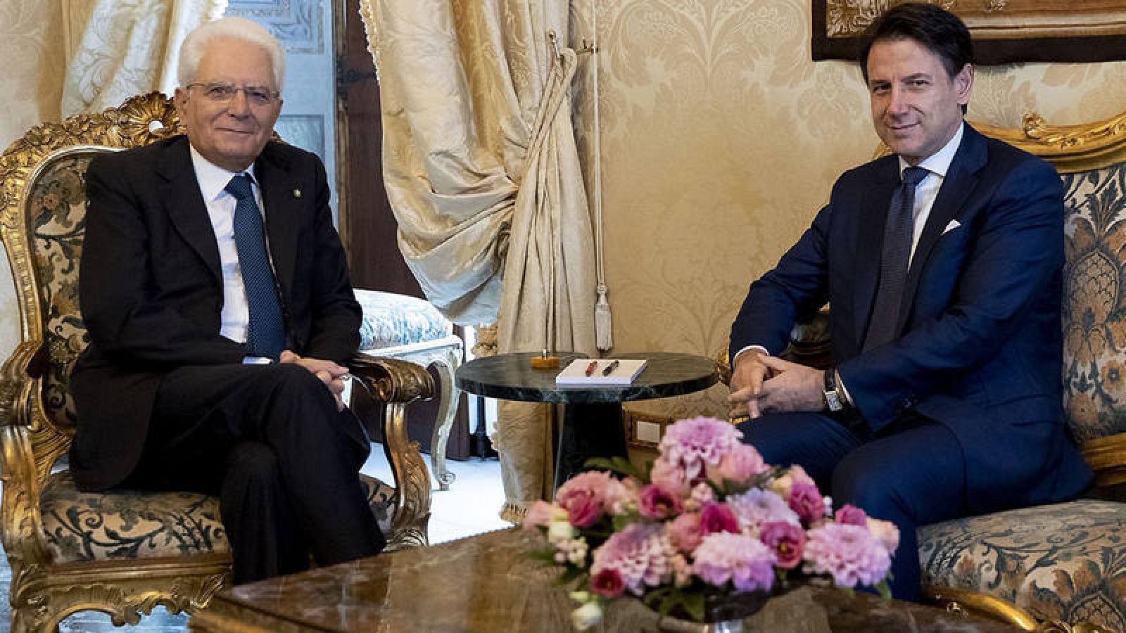 El presidente italiano encarga a Giuseppe Conte la formación del nuevo gobierno de coalición de M5S y PD