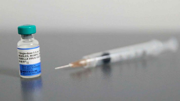 Sanidad, a favor de vacunar a adultos contra el sarampión