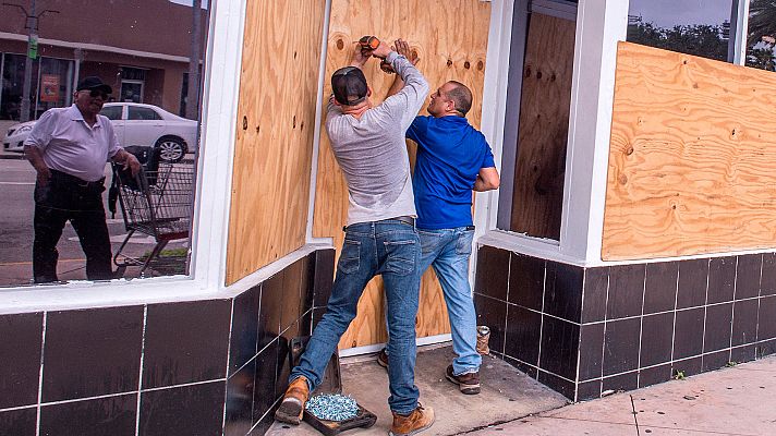 Informativo 24h - El huracán Dorian aumenta su fuerza camino de Florida
