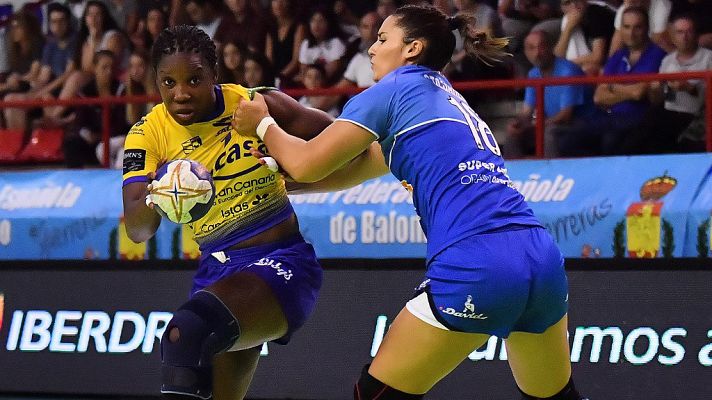 Supercopa (f) de balonmano | Rocasa fuerza la prórroga ante Bera Bera