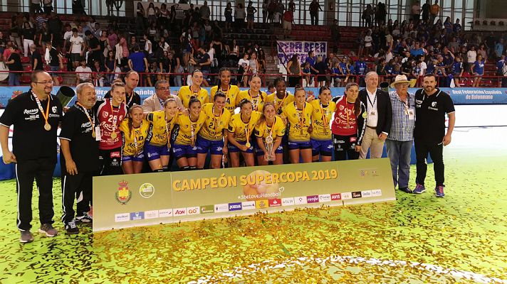 Balonmano - Supercopa (f) de balonmano | Rocasa Gran Canaria se proclama campeón de la Supercopa femenina de balonmano