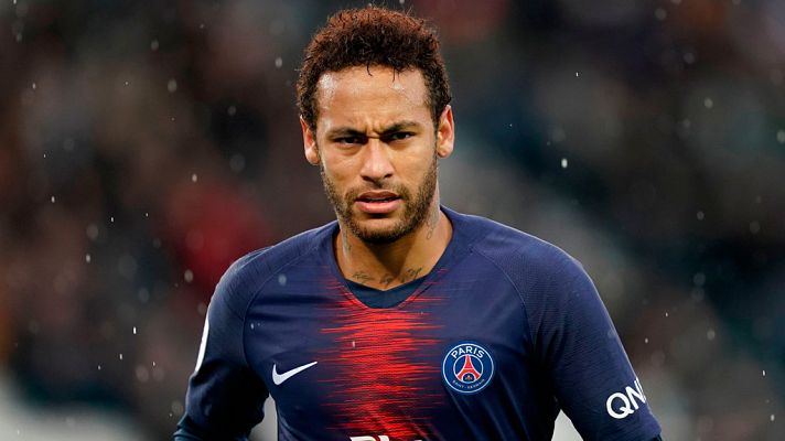 Telediario 1 - Neymar, cerca de quedarse en París