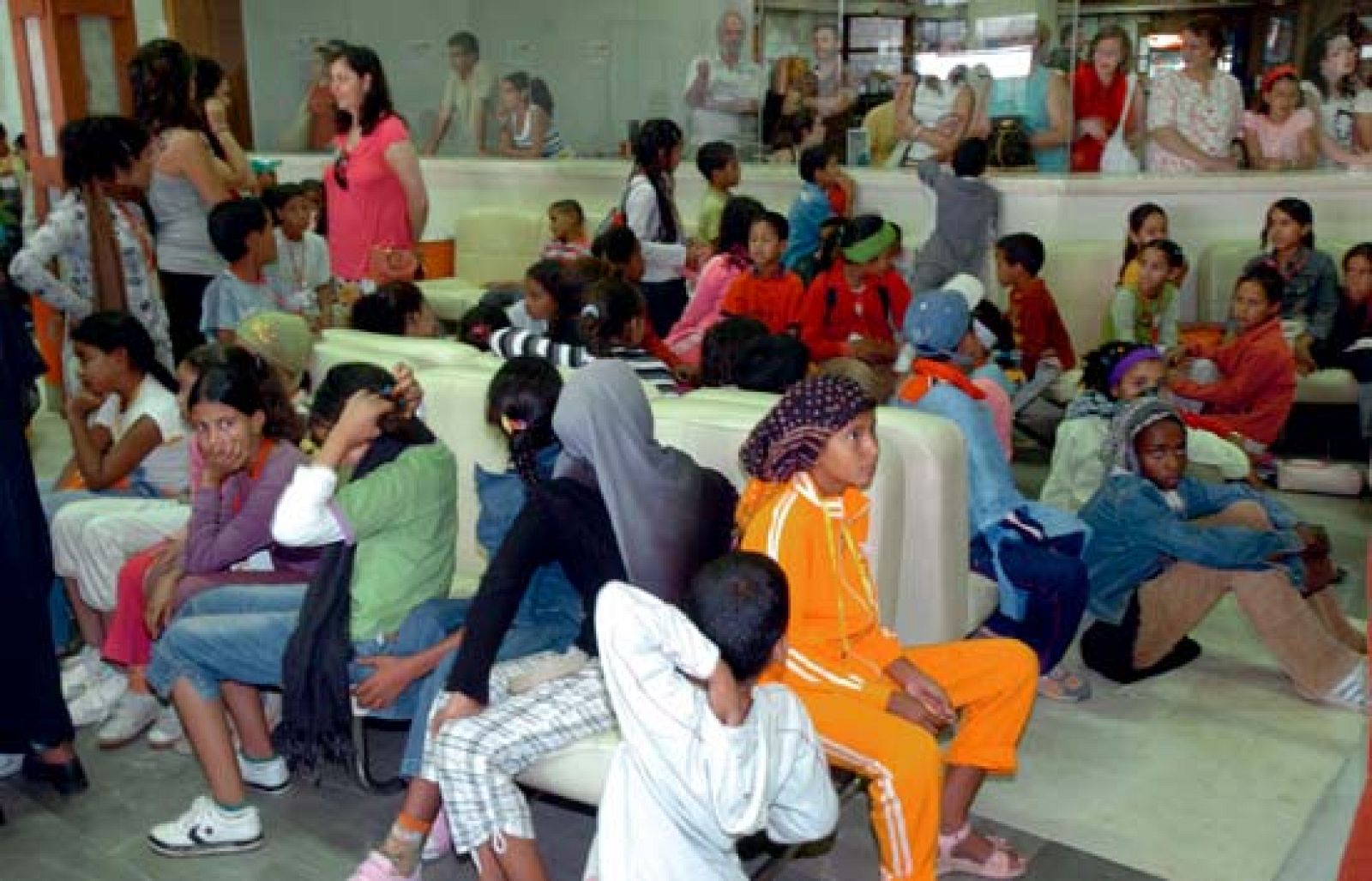 8.500 niños saharauis pasarán el verano con familias españolas | Ver