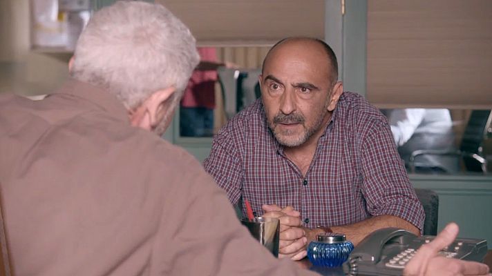 Servir y proteger - Eladio le confiesa a Quintero que tiene miedo de Santos