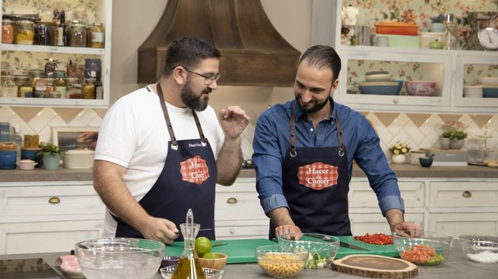 Ensalada de garbanzos y pechuga Villaroy