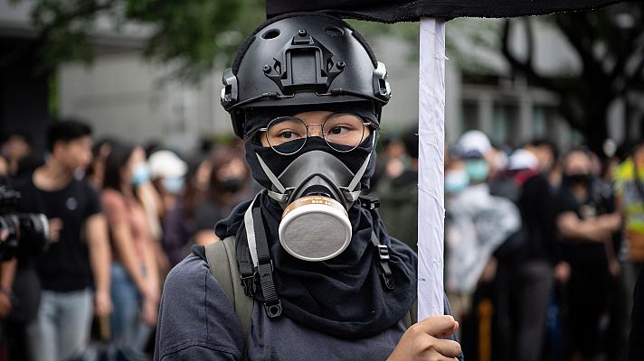 Telediario 1 - Los estudiantes de Hong Kong van a la huelga y toman el relevo de las protestas prodemocracia