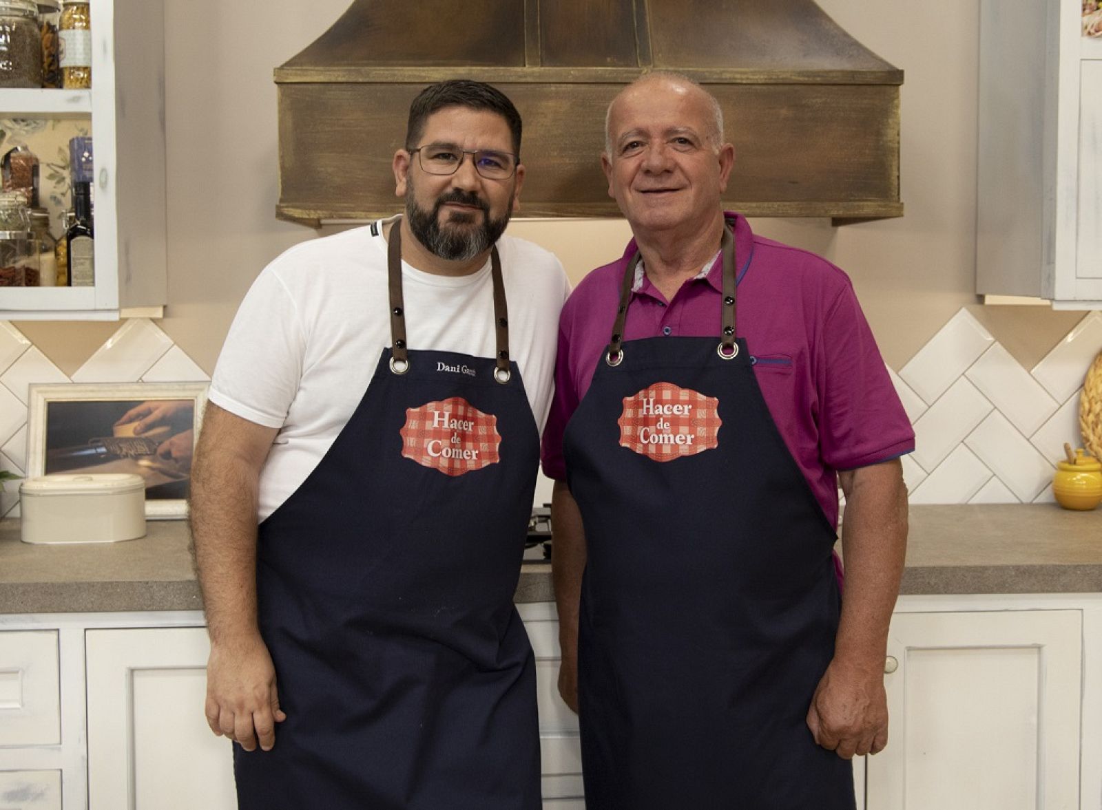 Paco Miranda, uno de nuestros espectadores, visita "Hacer de comer" | Ver