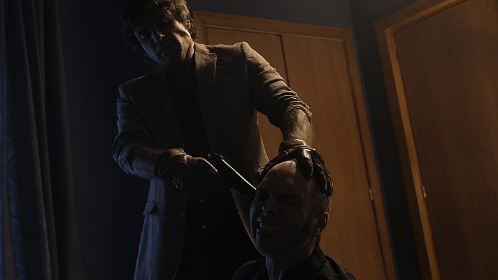 Servir y proteger - Santos Mercader dispara a Luis Soler