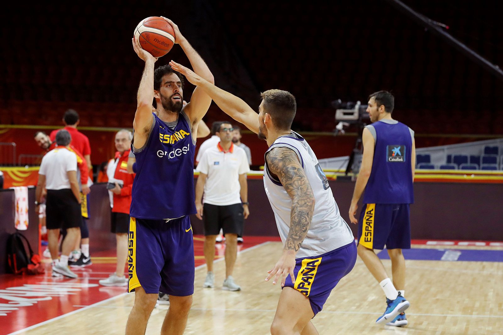 España prepara el partido antre Irán con el recuerdo del Mundial conquistado en 2006 -RTVE.es | Ver