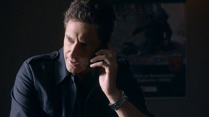 Servir y proteger - Alejandro Font y Santos Mercader se enfrentan