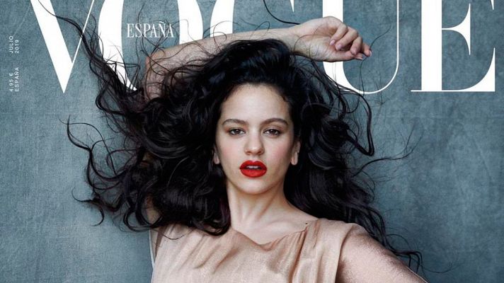 Rosalía se convierte en la pimera artista que protagoniza la portada de 'Vogue España' retratada por Peter Lindbergh 