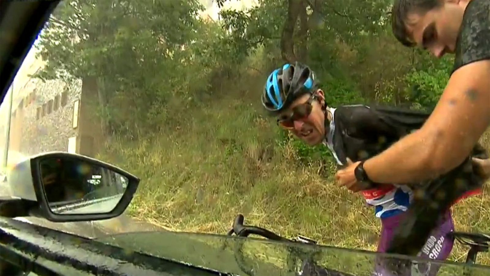 Vuelta 2019 | La etapa 9 de Andorra en el coche del Burgos-BH - Vuelta ciclista a España | Ver