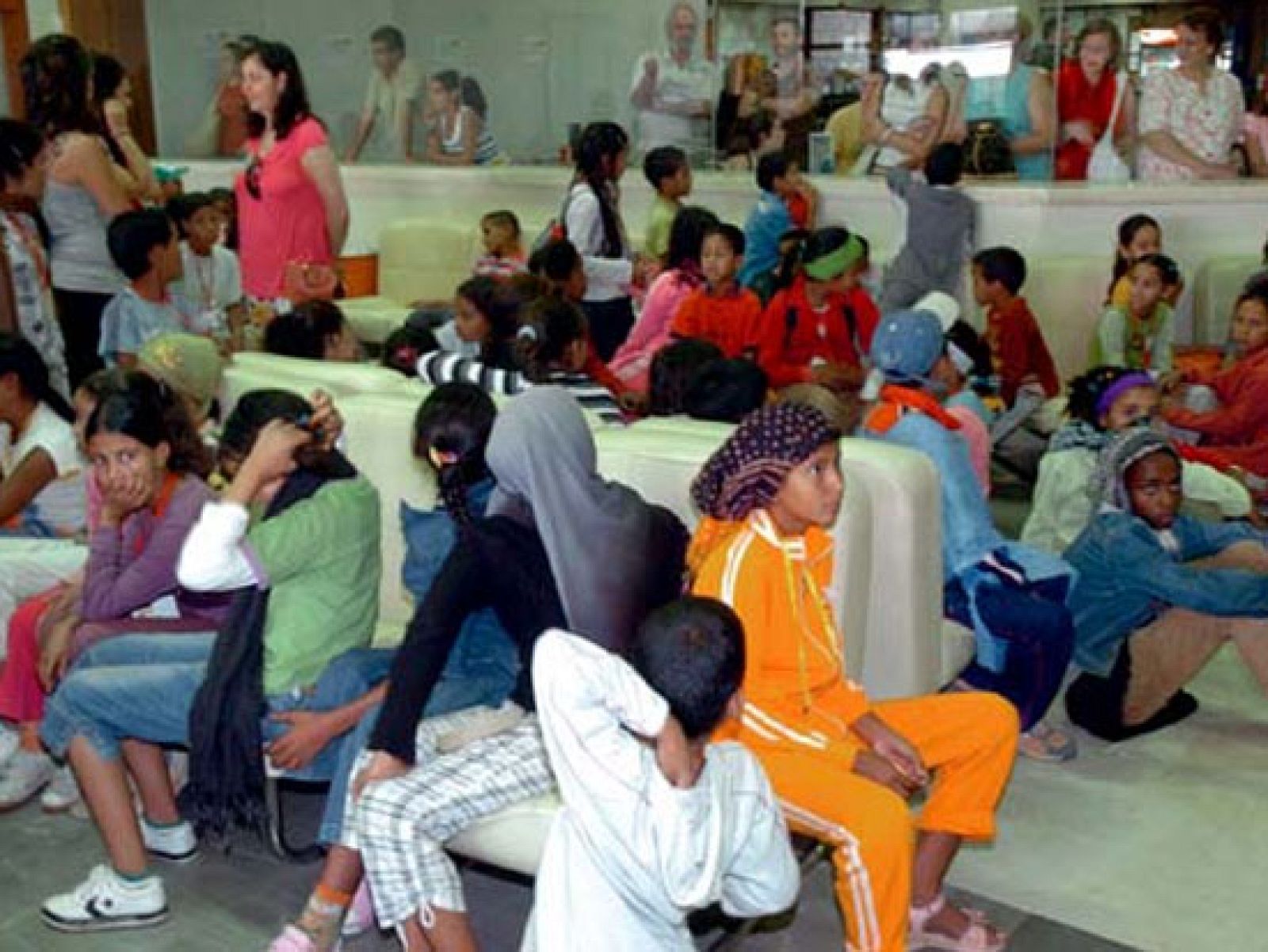 Informe semanal - Los niños de la arena | Ver