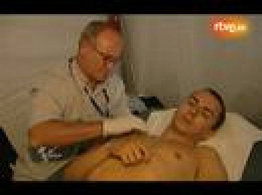  - Lorenzo, entre algodones