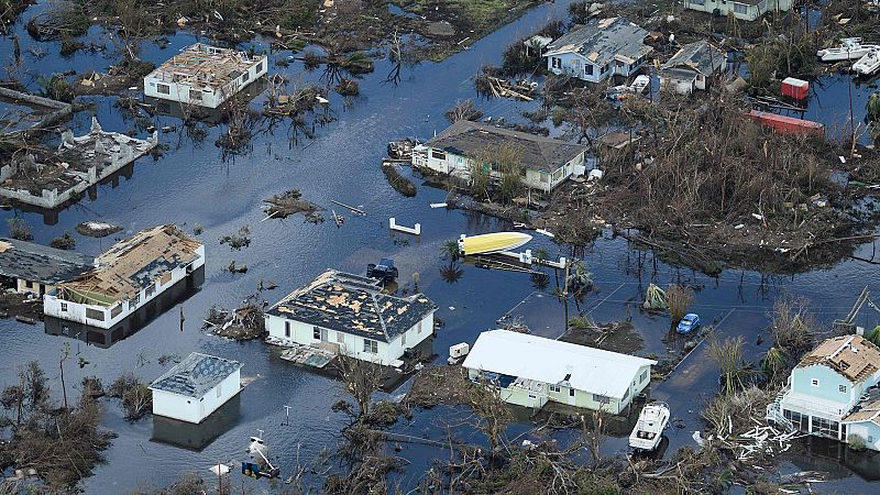 Al menos 20 muertos tras el paso del huracán Dorian por Bahamas