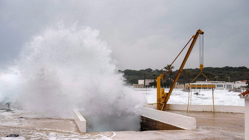 Chubascos y tormentas torrenciales en Cataluña y Baleares - Ver ahora
