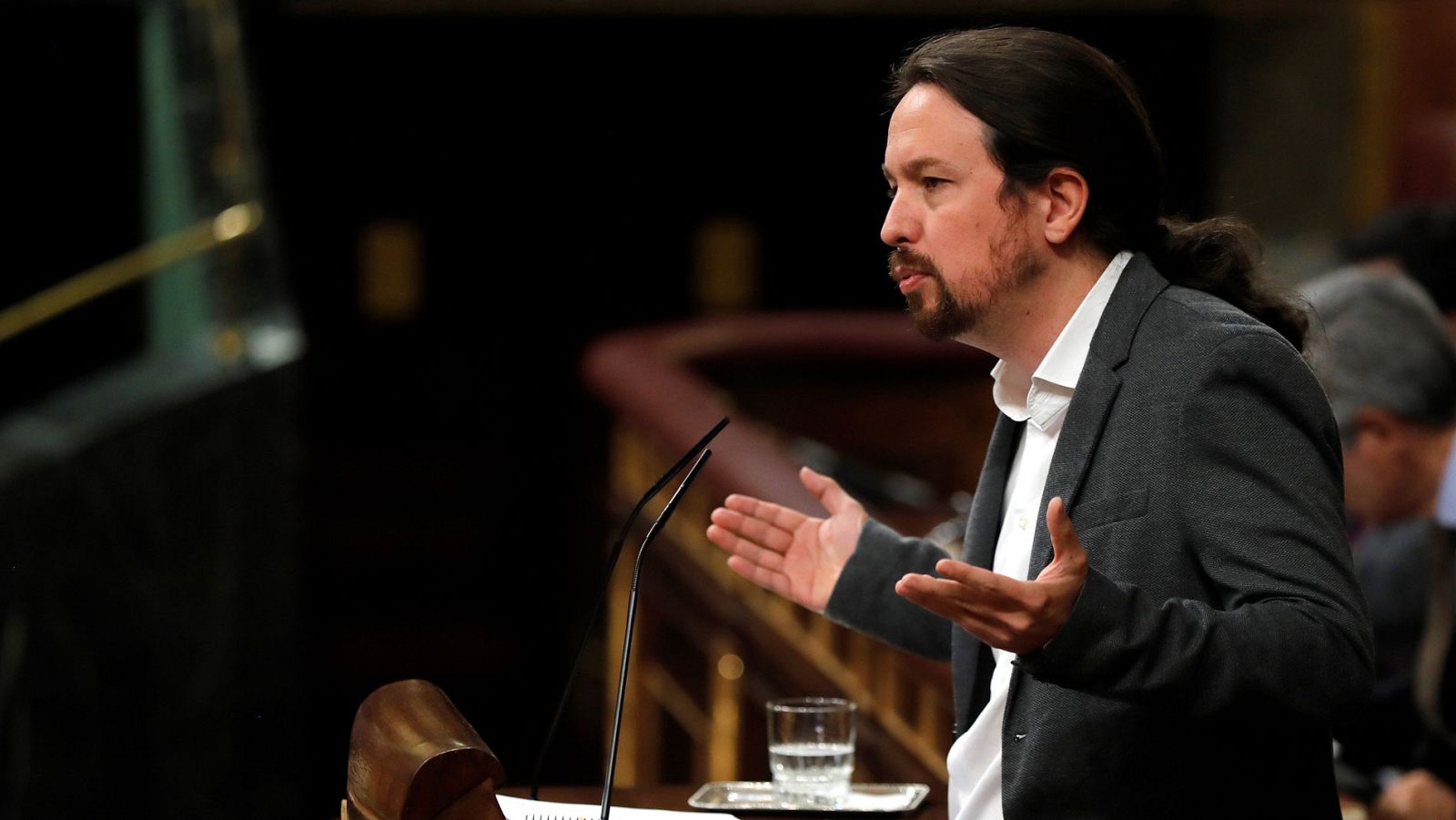 Iglesias tiende la mano a Sánchez para un gobierno de coalición