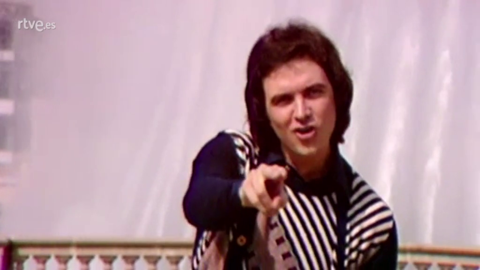 Viaje al centro de la tele - Camilo Sesto, a lomos de la fama