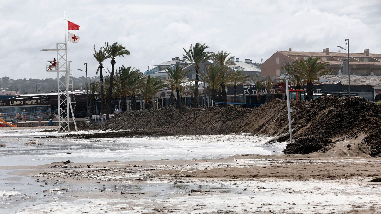 Alerta por lluvias en la Comunidad Valenciana y Murcia