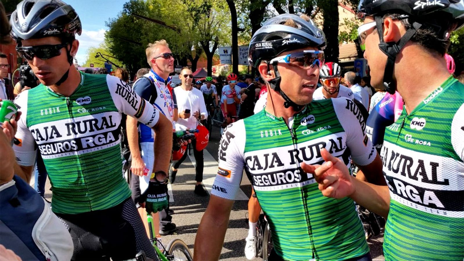 Vuelta 2019 | Caja Rural RGA busca su victoria de etapa - Vuelta ciclista a España | Ver