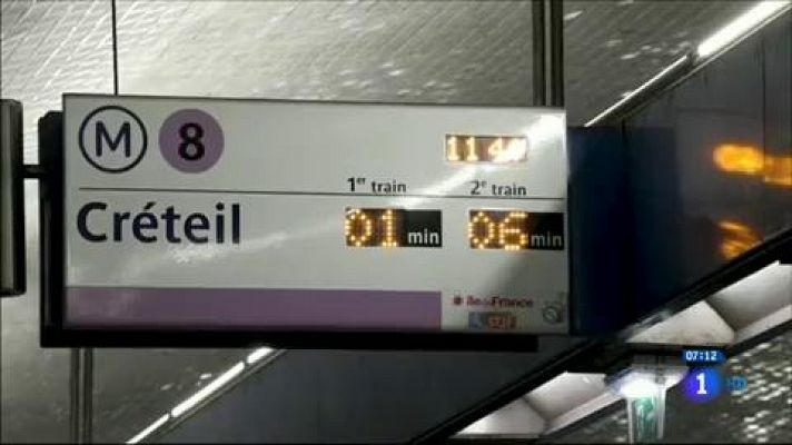 Telediario 1 - Los transportes de París van a la huelga por las pensiones