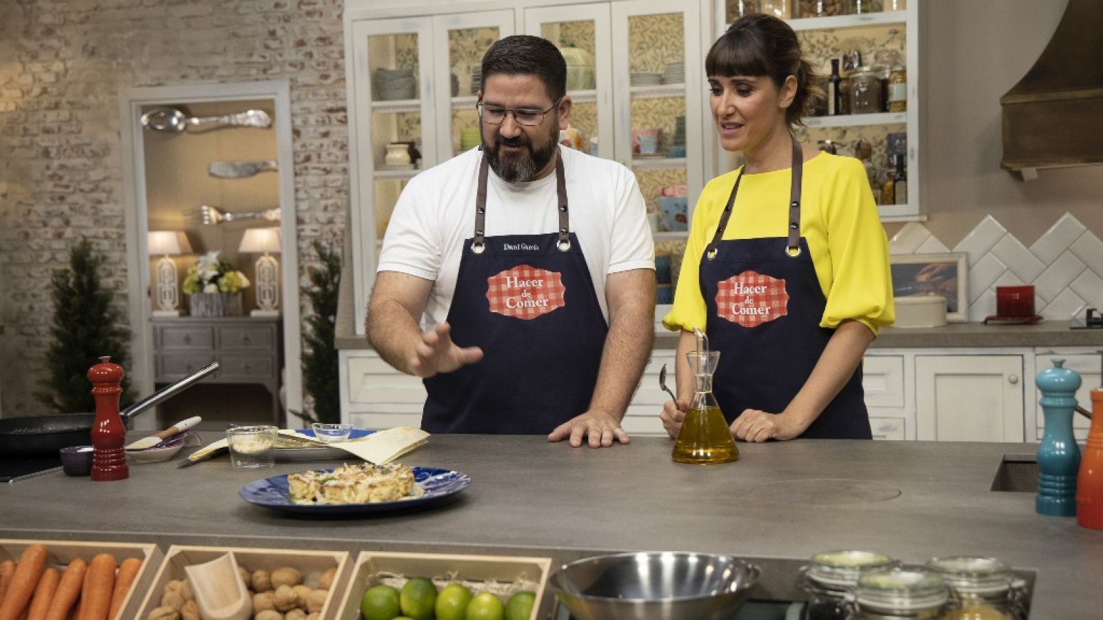 Hacer de comer - Coliflor con bechamel y filete ruso