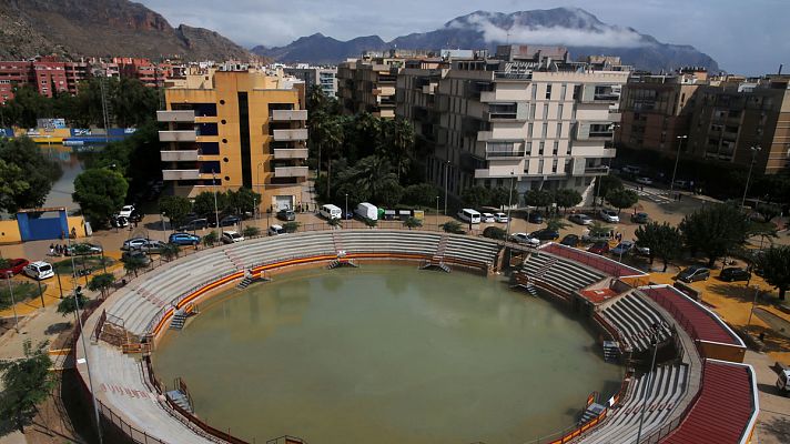 Telediario 1 - Orihuela, devastada por la riada