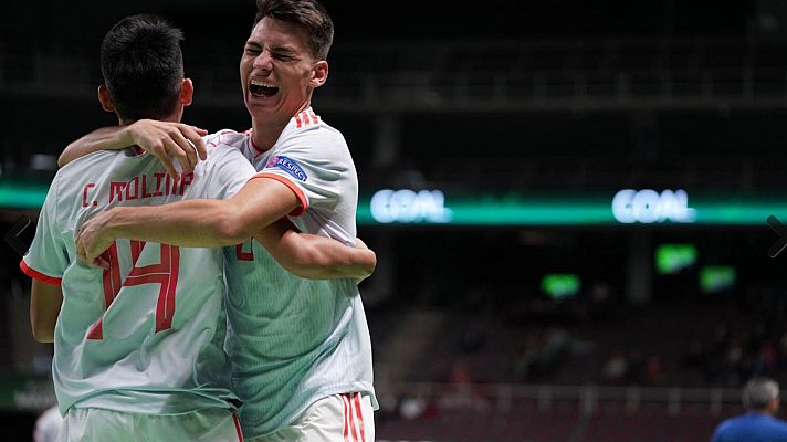  - Jugadores y aficionados se vuelven locos con el pitido final