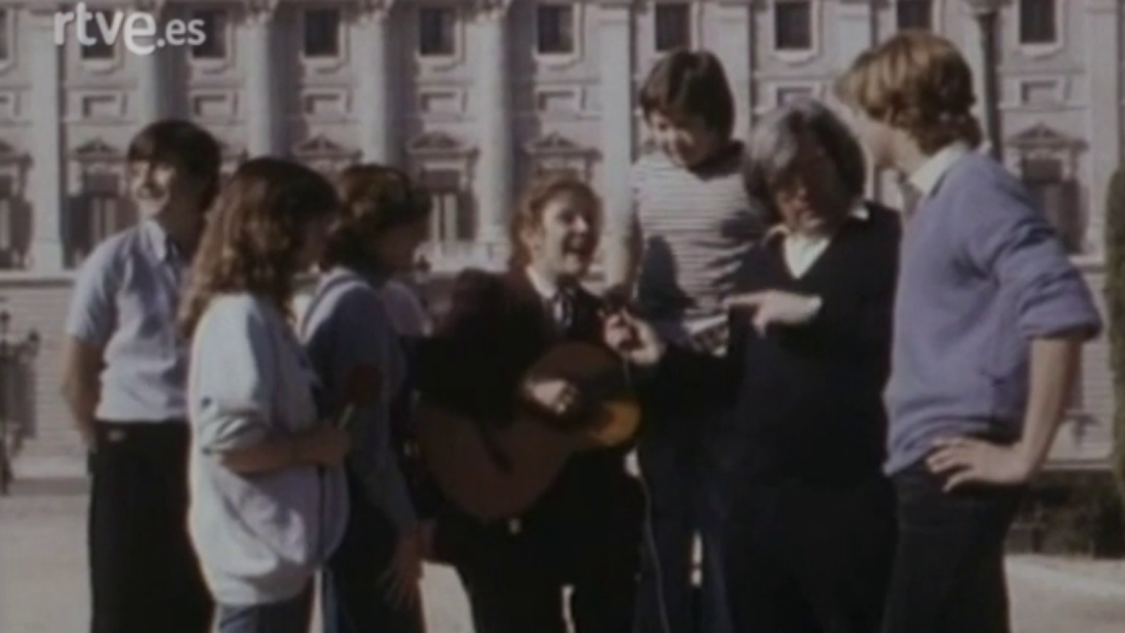 Informativo juvenil - Especial Verano Azul