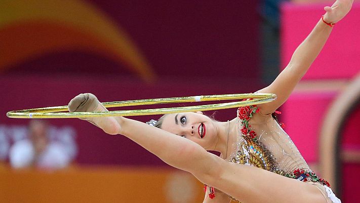 La rusa Dina Averina arranca su cosecha de medallas con un oro y un bronce
