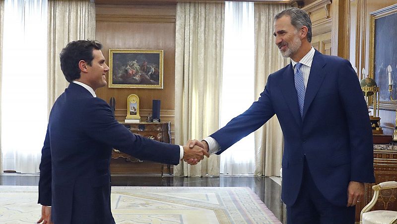 Rivera mantiene su 'no' a Sánchez mientras no "rectifique" y acepte una "solución de Estado" - Informativo 24h | Ver