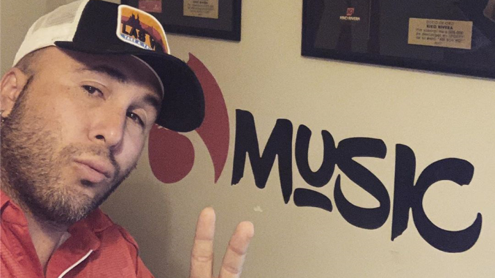 D Corazón - Kiko Rivera se queda con el collar que subastó