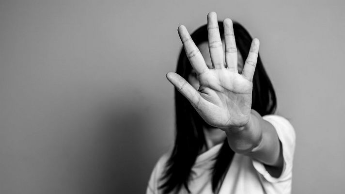 Telediario 1 - Los expertos aseguran que los niños que presencian asesinatos sufren secuelas psicológicas durante años