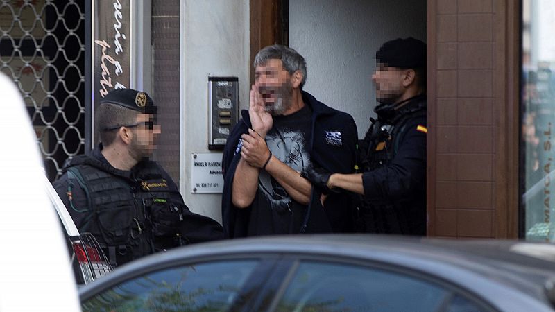 Detenidos nueve independentistas que planificaban acciones violentas | Ver