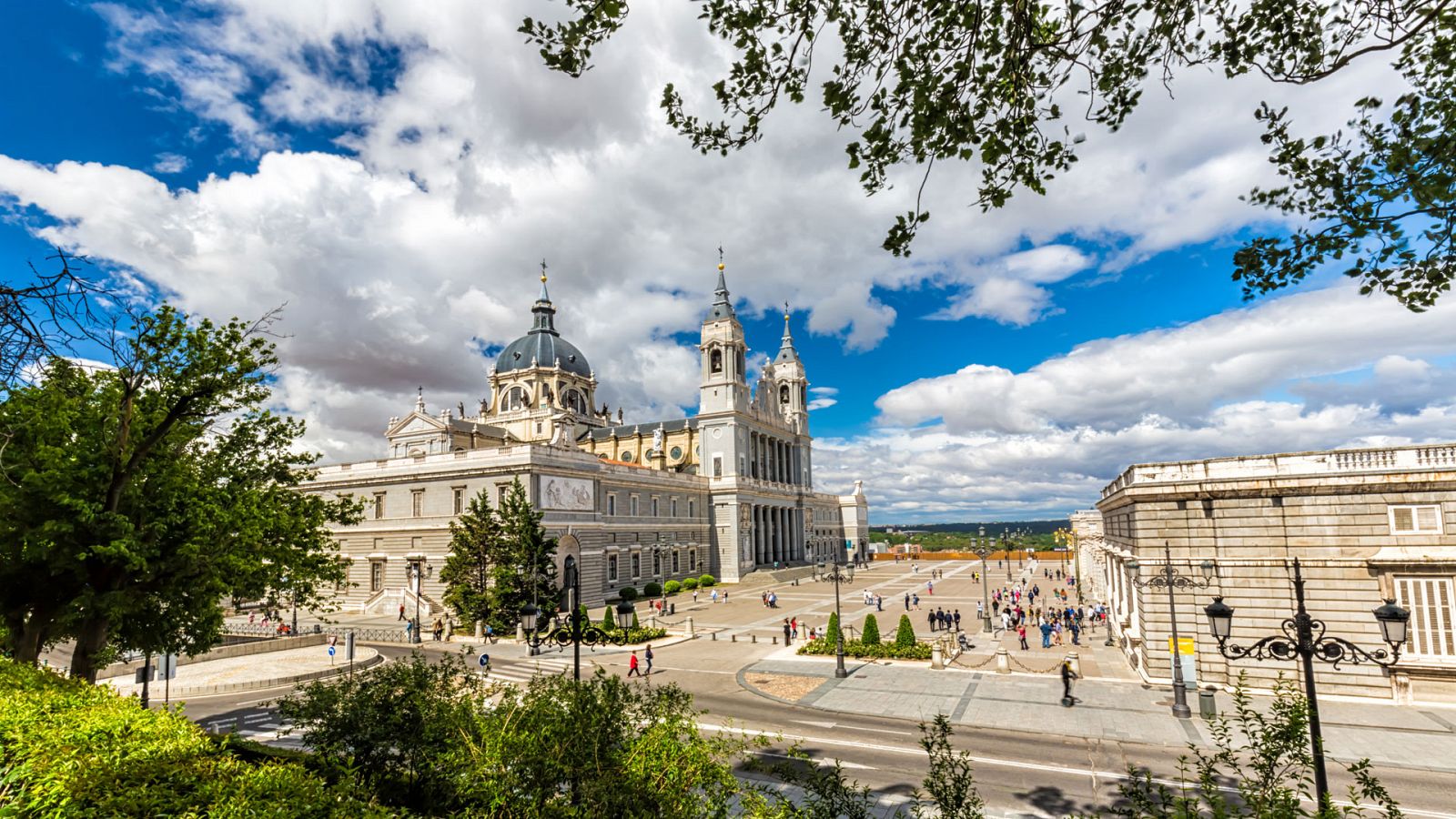 Informativo de Madrid: El Tiempo en la Comunidad de Madrid - 24/09/19 | RTVE Play