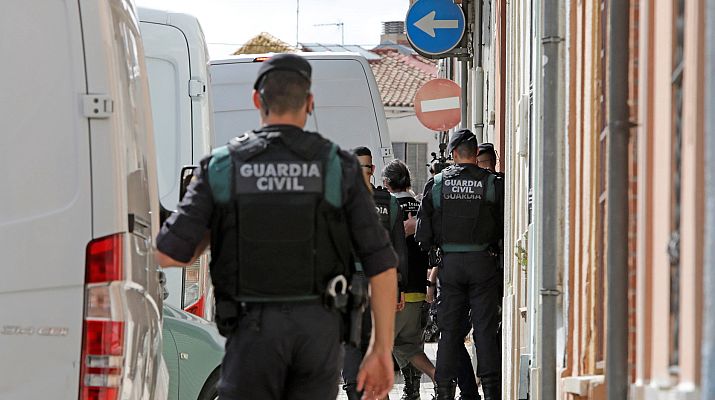 Telediario 1 - Los investigadores aseguran que los independentistas detenidos pretendían cometer actos violentos