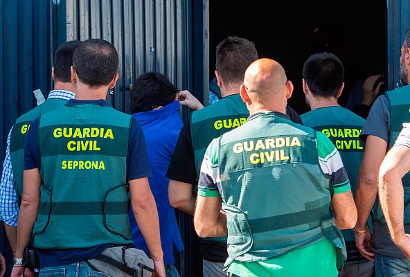 Telediario 1 - Cinco detenidos por el brote de listeria en carne mechada