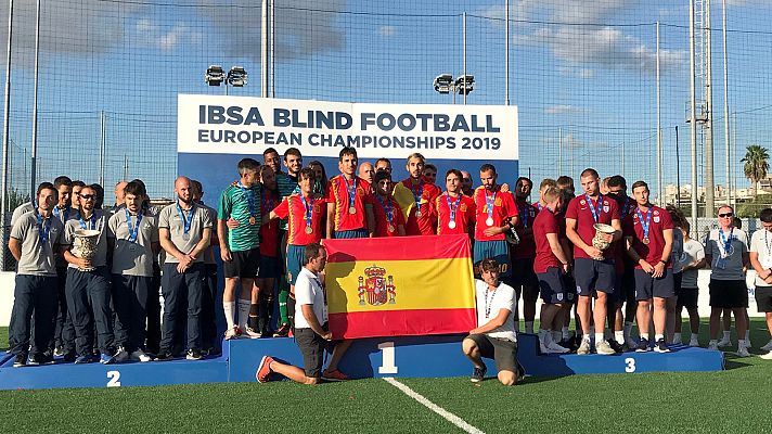 Telediario 1 - España se impone a Francia y levanta su octavo Europeo de fútbol para ciegos