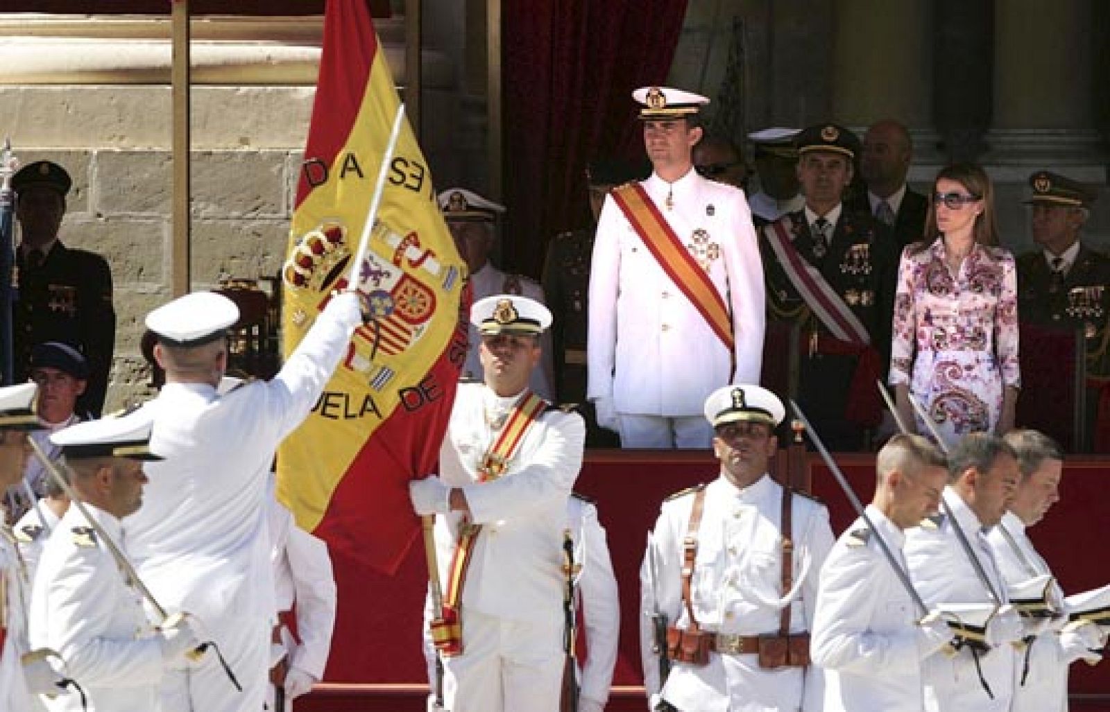 Primera mujer sargento de Infantería de Marina | Ver