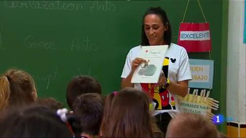 Patricia Sarrapio, profesora de día y atleta de tarde, viajará a Doha para disputar el Mundial de atletismo, dejando aparcado por unos días su trabajo como profesora en un colegio de Madrid.